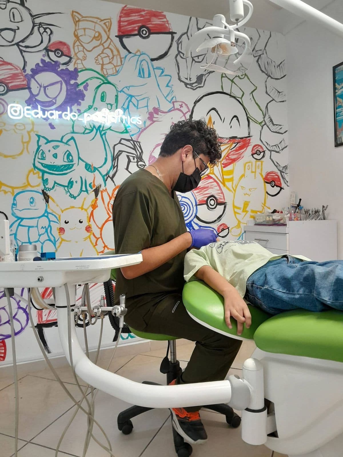 Odontopediatra en Monclova — Peques & Brackets